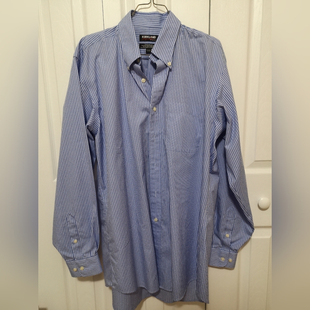 Kirkland Signature Men's Blue Gingham Button Down Shirt Size Large (16-34/35)
